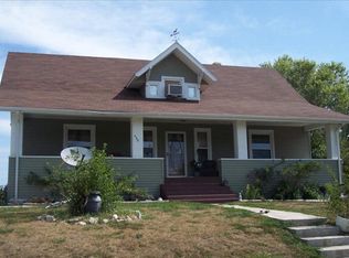 505 E 2nd St, Callao, MO 63534