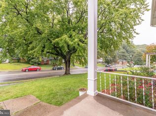 2211 Montgomery Ave, Woodbridge, VA 22191