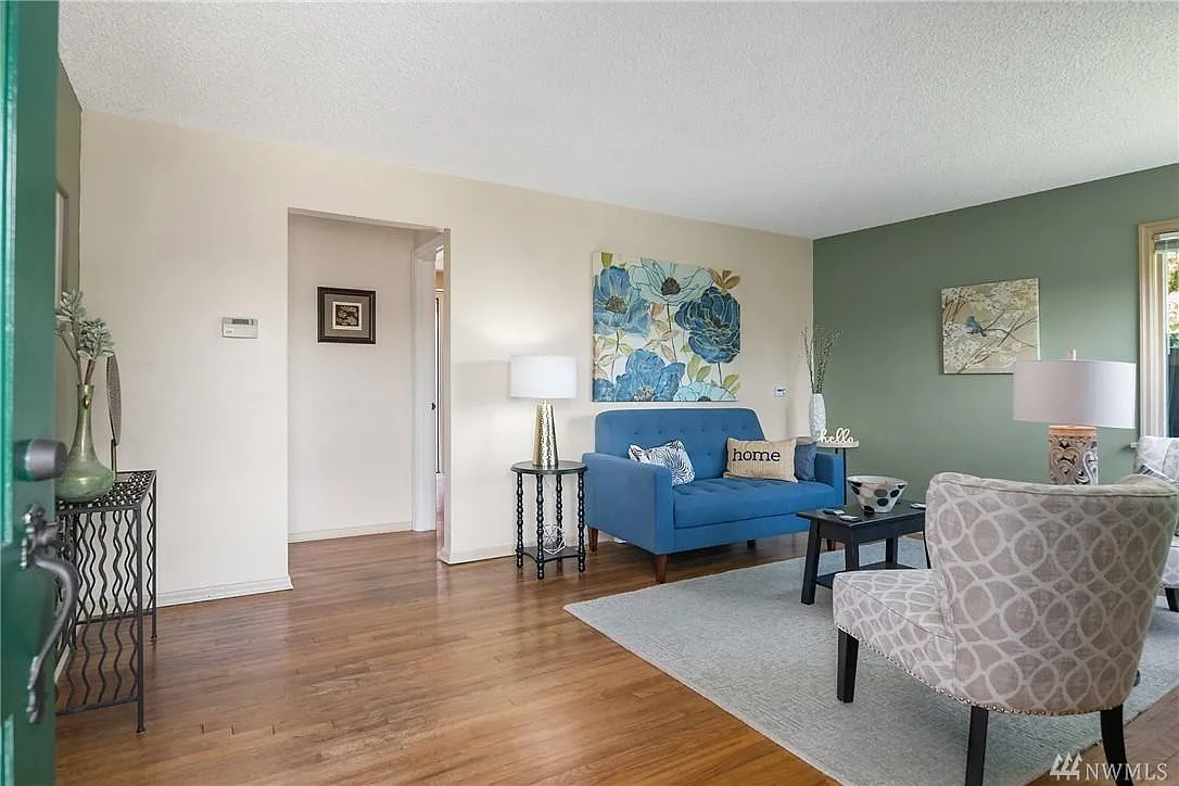 9227 18th Ave SW — Photo 4
