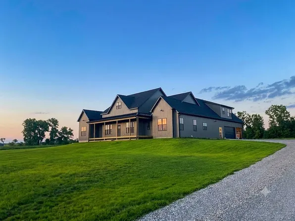 6346 NW Landon Rd, Topeka, KS 66618
