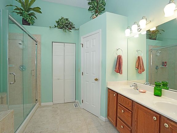 5th image of 3975 Old Carriage Ct