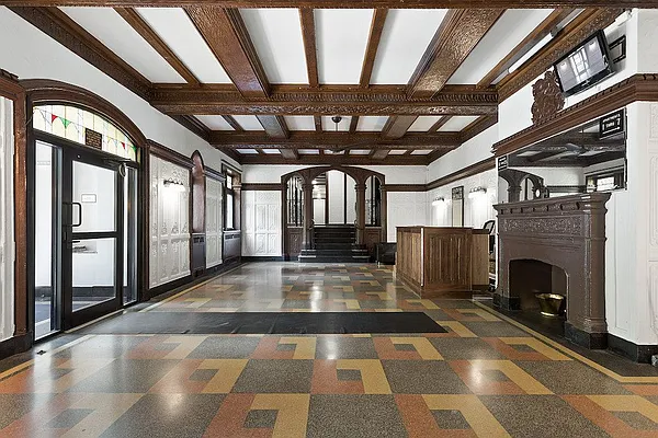 Sold by Erica Sullivan, LREB | media 15