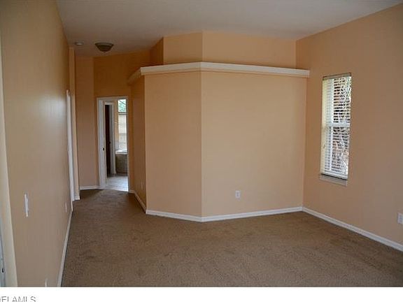 5th image of 2137 SE 19th Pl