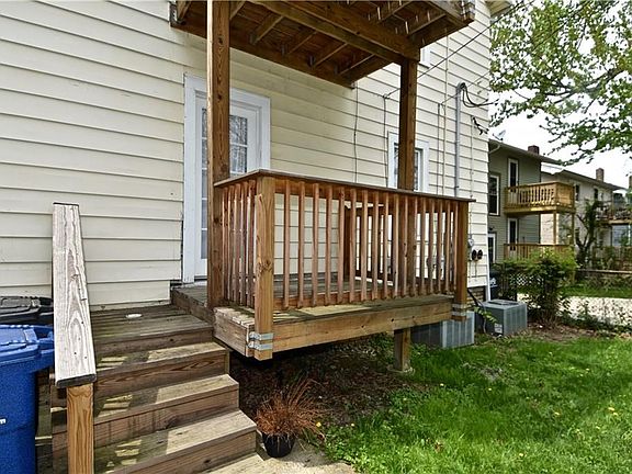 5th image of 2061 Morrison Ave