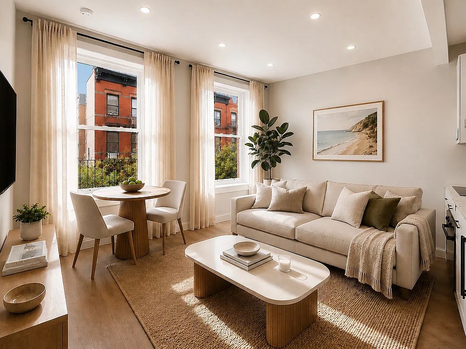 1st image of 90 Bedford St #4R
