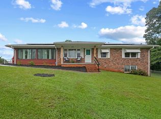 1473 E Tamassee Dr, Seneca, SC 29672