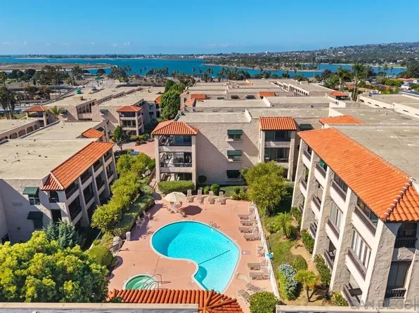 2530 Clairemont Dr Unit 311, San Diego, CA 92117