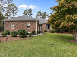 75 Catalpa Lane N, Pinehurst, NC 28374