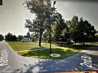535 2nd St, Fremont, OH