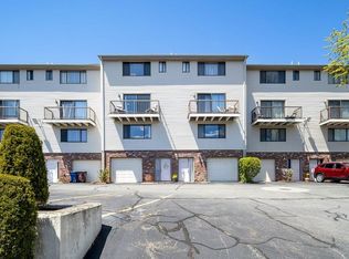 1695 N Shore Rd APT 8, Revere, MA 02151