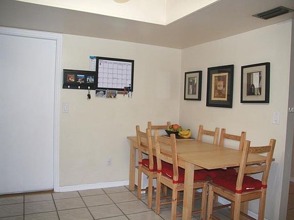 3rd image of 10504 Windsurfer Way