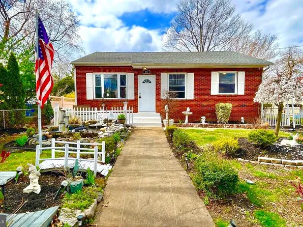 107 4th St, Brooklawn, NJ 08030