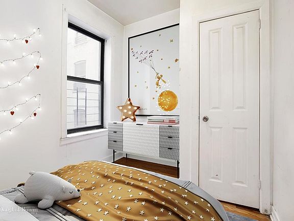 5th image of 29 W 119th St APT 41