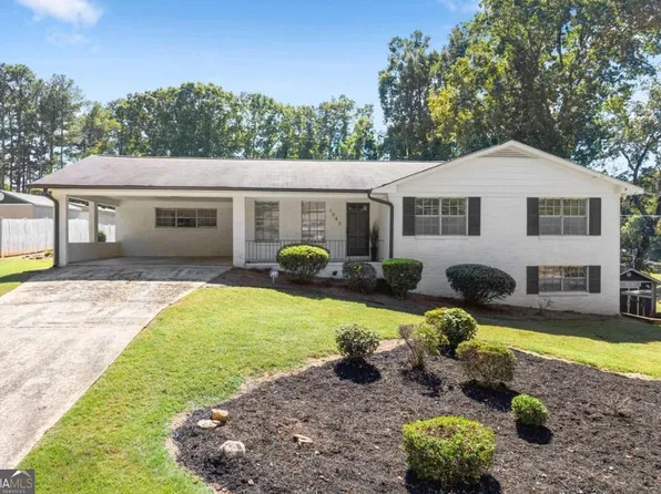 1083 Amelia Dr SW, Marietta, GA 30060