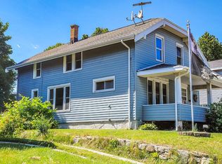 924 N 8th St, Manitowoc, WI 54220