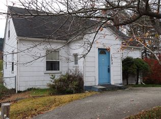1298 E Route 30, Laughlintown, PA 15655