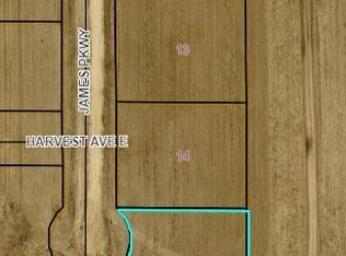 401 James Pkwy, Devils Lake, ND 58301