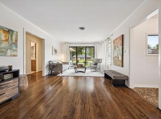 6230 Waltway Dr, Houston, TX 77008
