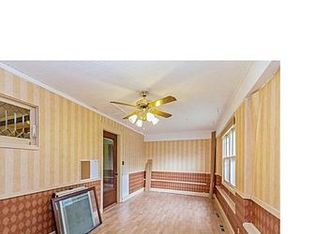 709 S 2nd Ave W, Newton, IA 50208