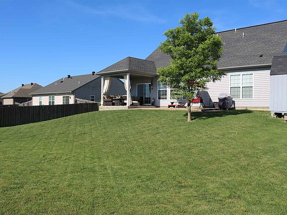 4th image of 3042 Paradise Cir