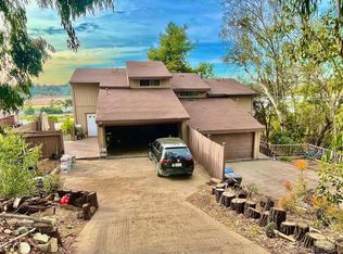 1818 Helix St, Spring Valley, CA 91977