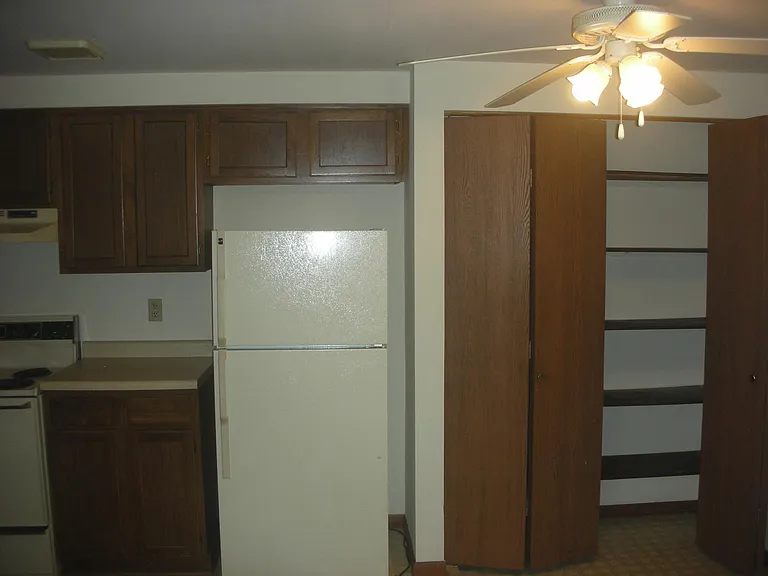 10700 W Grange Ave — Photo 8