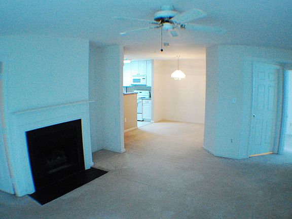 4th image of 8075 Lacy Dr #74