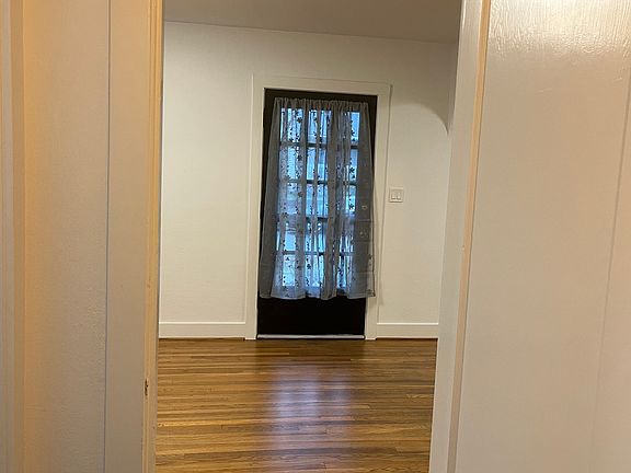 4th image of 317 W 25th St