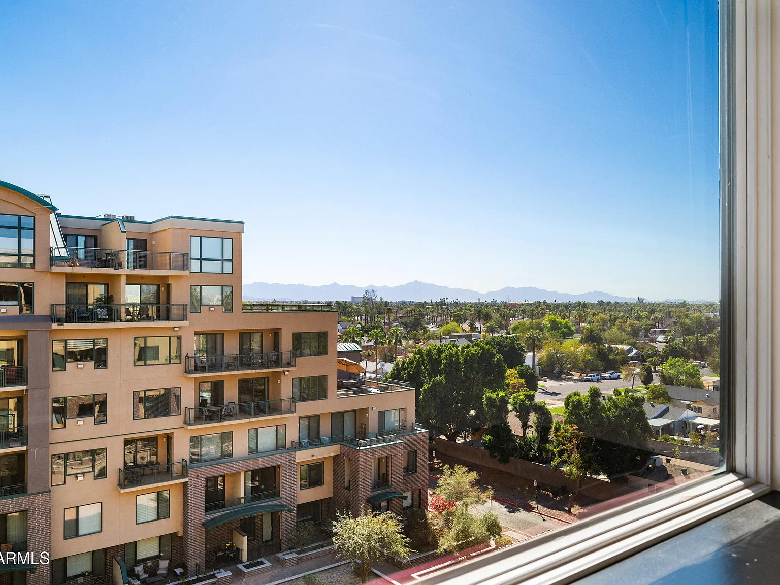 2 bed, 2.0 bath, 1428 sqft, $2,600 — Photo 4