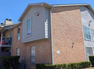 9350 Country Creek Dr APT 77, Houston, TX 77036