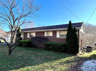 2952 Route 75, Huntington, WV 25704