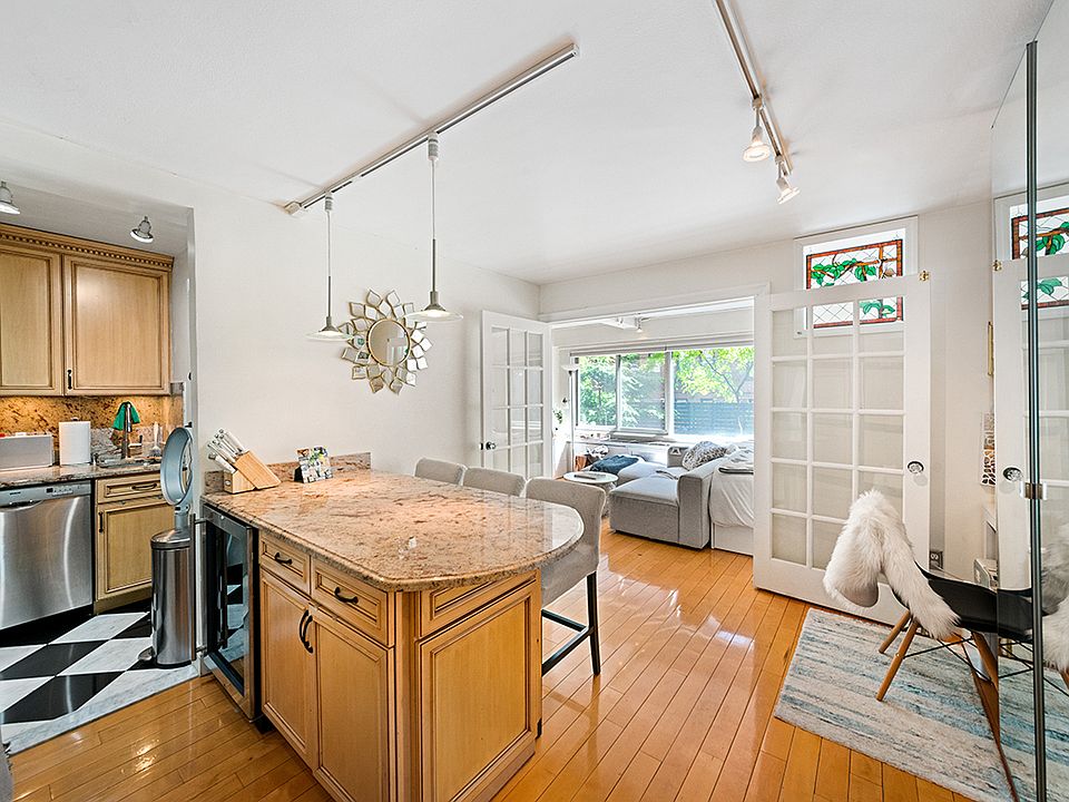 1st image of 240 E 55th St APT 2A