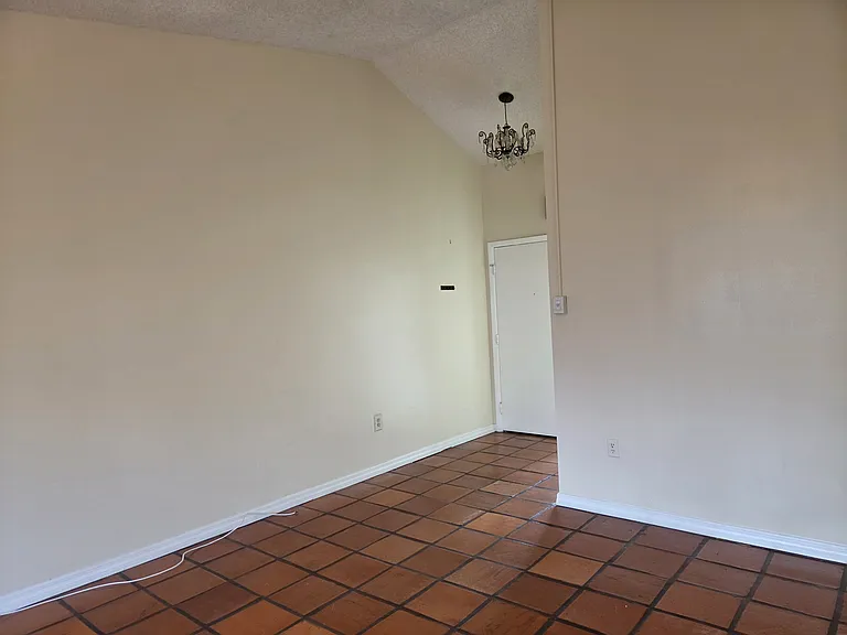 Looking fro Living area to front door