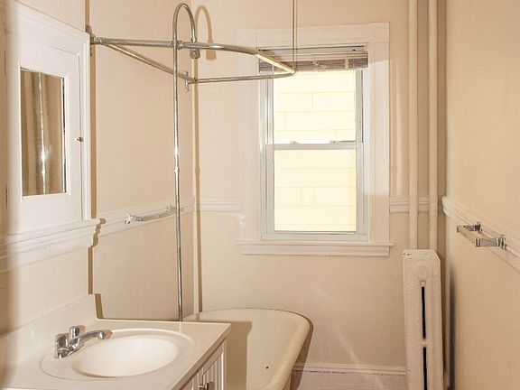 3rd image of 789 Boylston St #1880