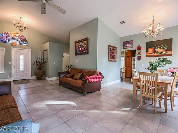 4th image of 6113 Blossom Knoll Ave