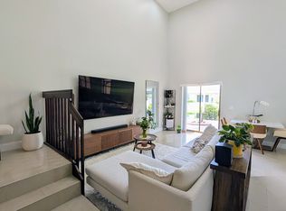 11326 SW 11th St #129, Hollywood, FL 33025