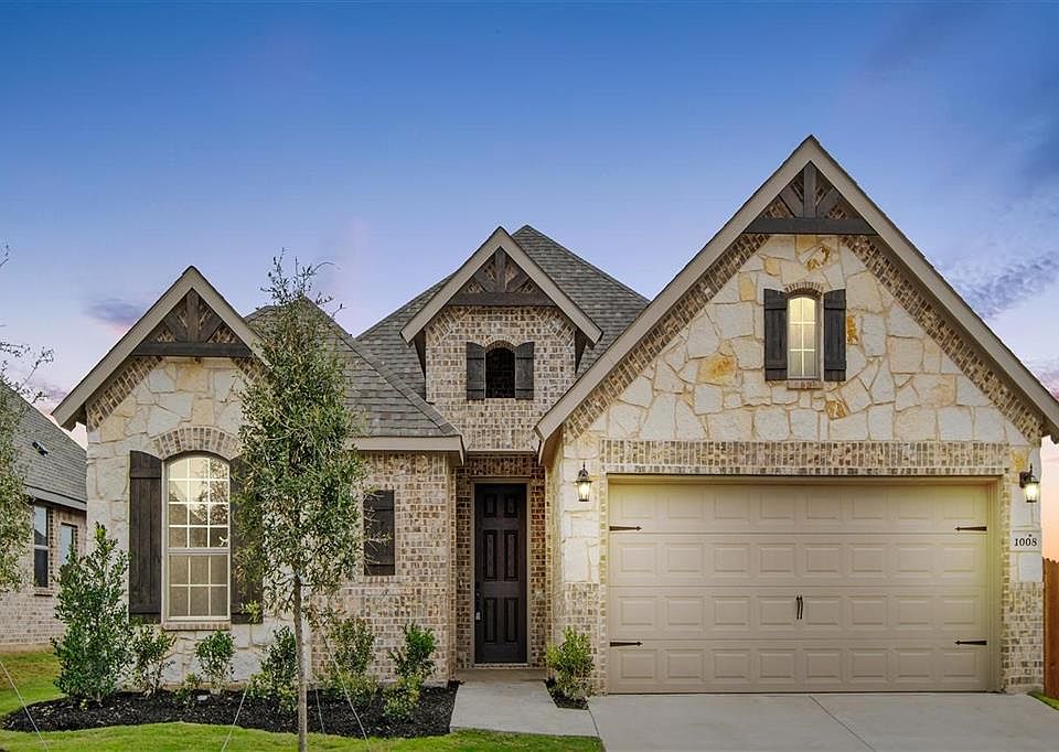 1st image of 1008 Legacy Oaks Dr