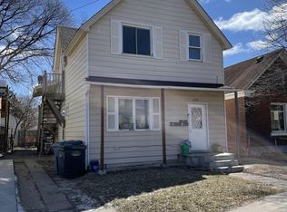 2113 5th St NE #2, Minneapolis, MN 55418