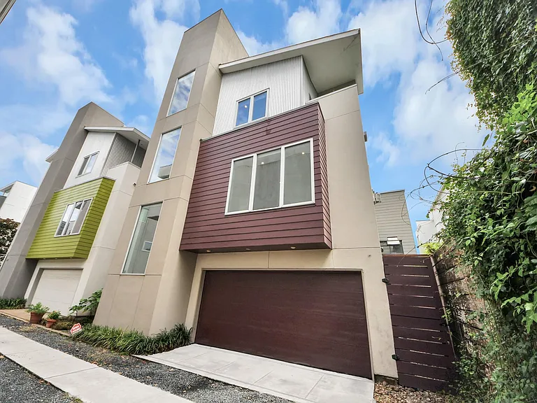 1823 Southmore Blvd — Photo 2