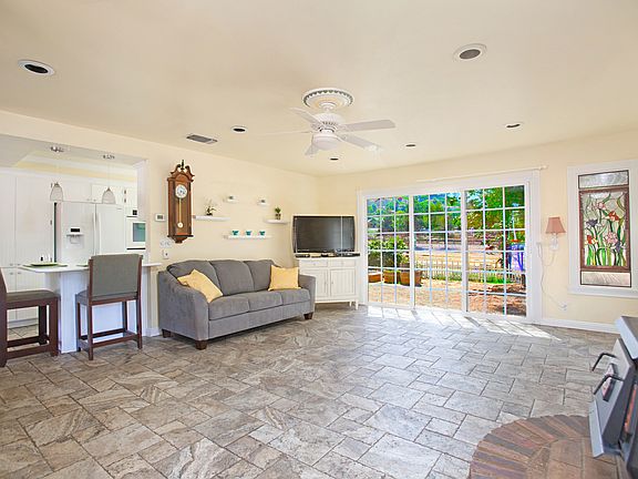 5th image of 9845 Canyon Country Ln #47