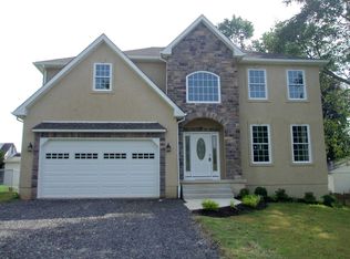 136 Samuel, Feasterville, PA 19053