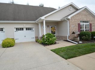 5116 Southern Charm Ln, Louisville, KY 40219