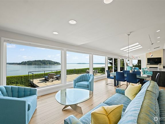 5th image of 3129 Horsehead Bay Drive NW