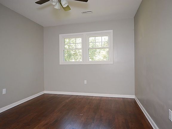 4th image of 68 Long Forest Dr
