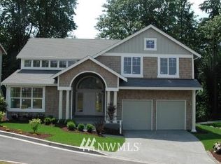 1907 NE 32nd Ct, Renton, WA 98056