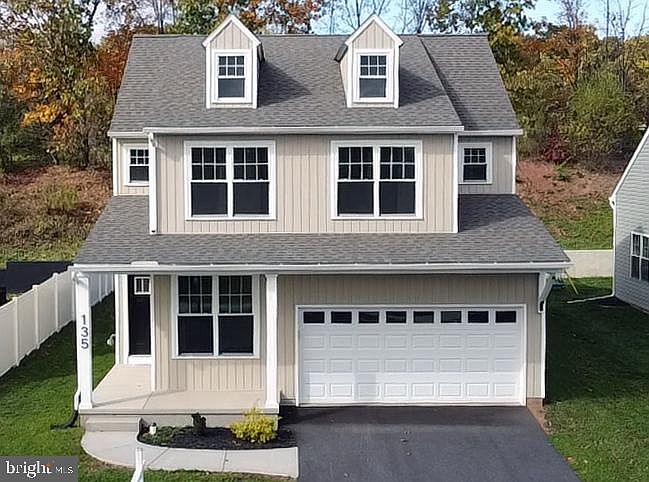 1st image of 135 Eli Dr