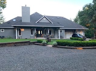 24823 Norris Ln, Junction City, OR 97448