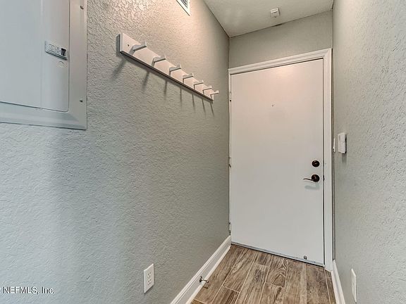 5th image of 109 25TH Avenue #O16