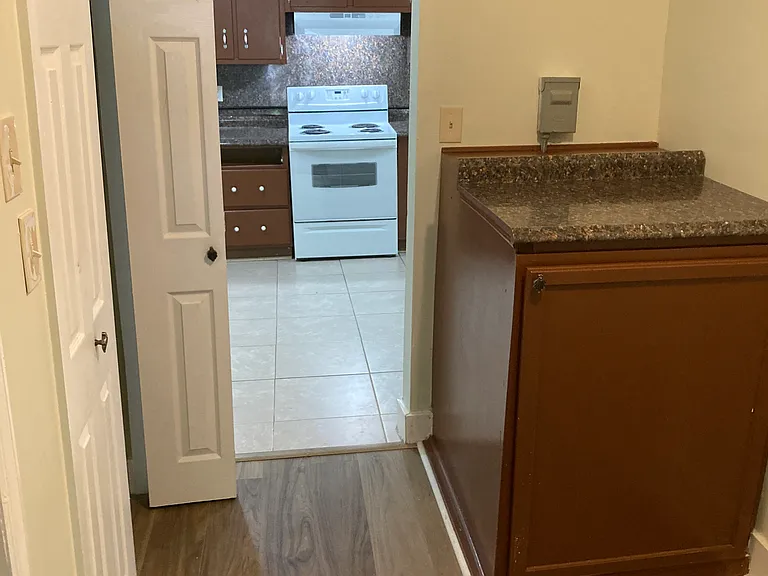 5148 W Herring St — Photo 11