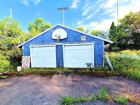 4th image of 19 Glendale Road